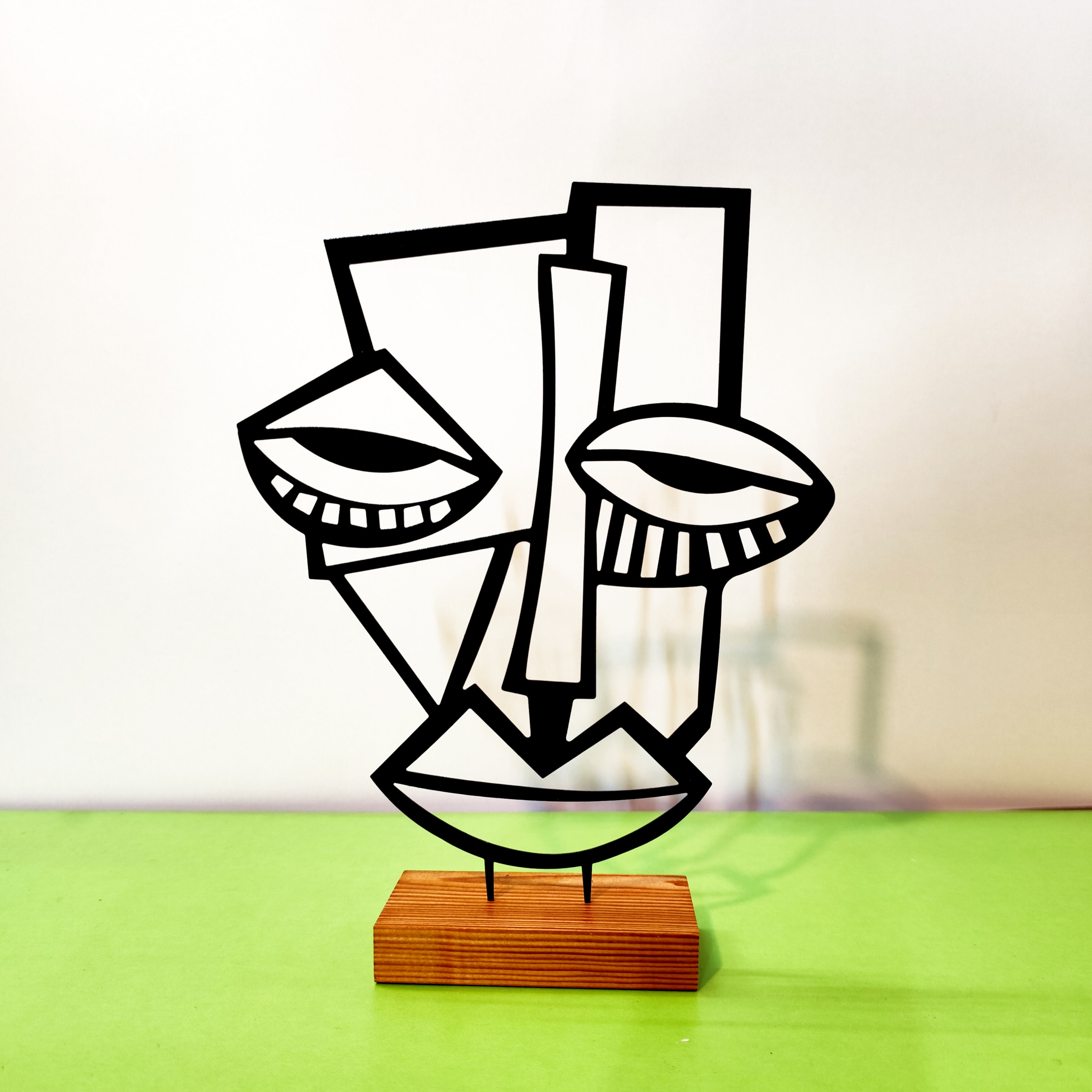 Sculpture d’art minimaliste métal – Visage cubisme