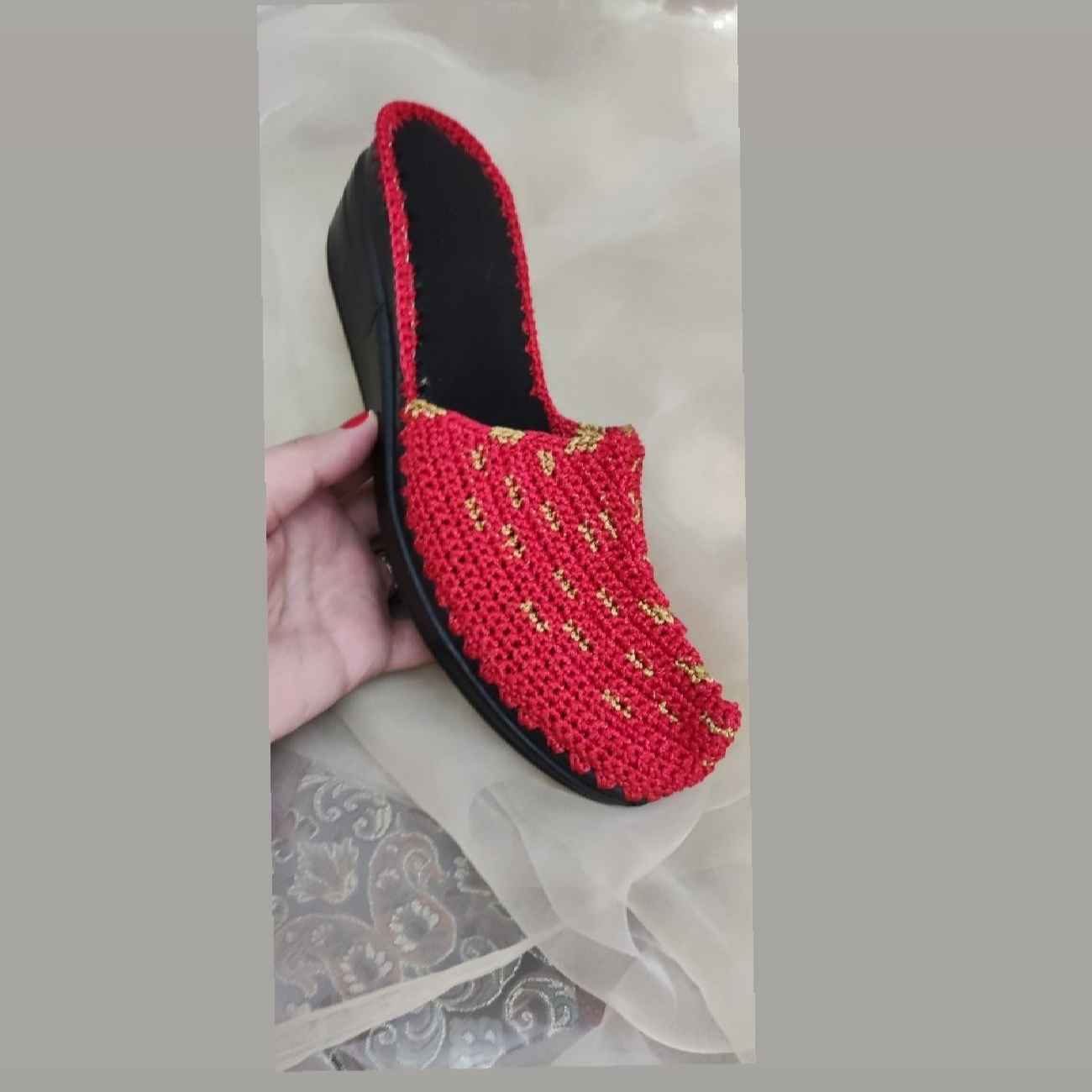 Chaussons Perses au Style Charough pour Femmes en Rouge