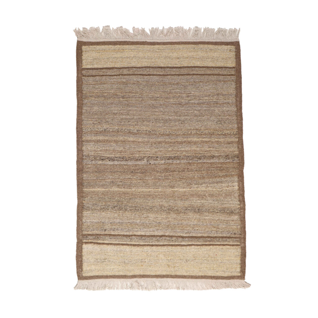 Tapis Kilim Persan en laine tissé à la main à Ispahan, bordé crème
