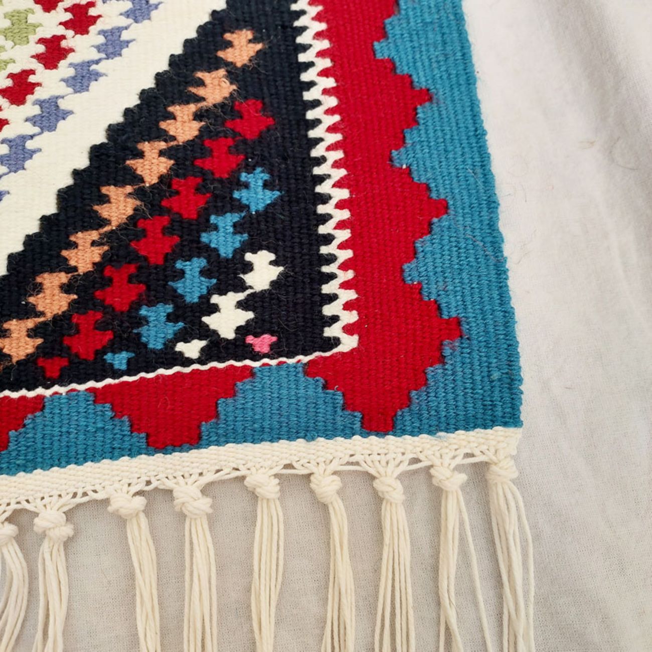 Tapis Kilim Qashqai Persan en acrylique, authentique tissé à la main