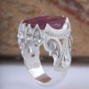 Bague en argent avec rubis rouge persan Élégance pour hommes, modèle carré, faite à la main