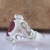 Bague en argent avec rubis rouge persan Élégance pour hommes, modèle carré, faite à la main