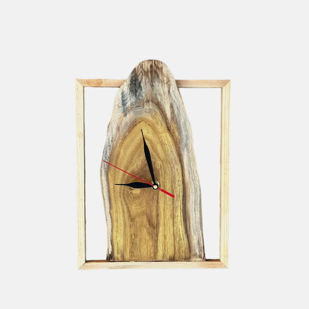 Horloge Murale en Bois Rustique Artisanale Modèle Behsud