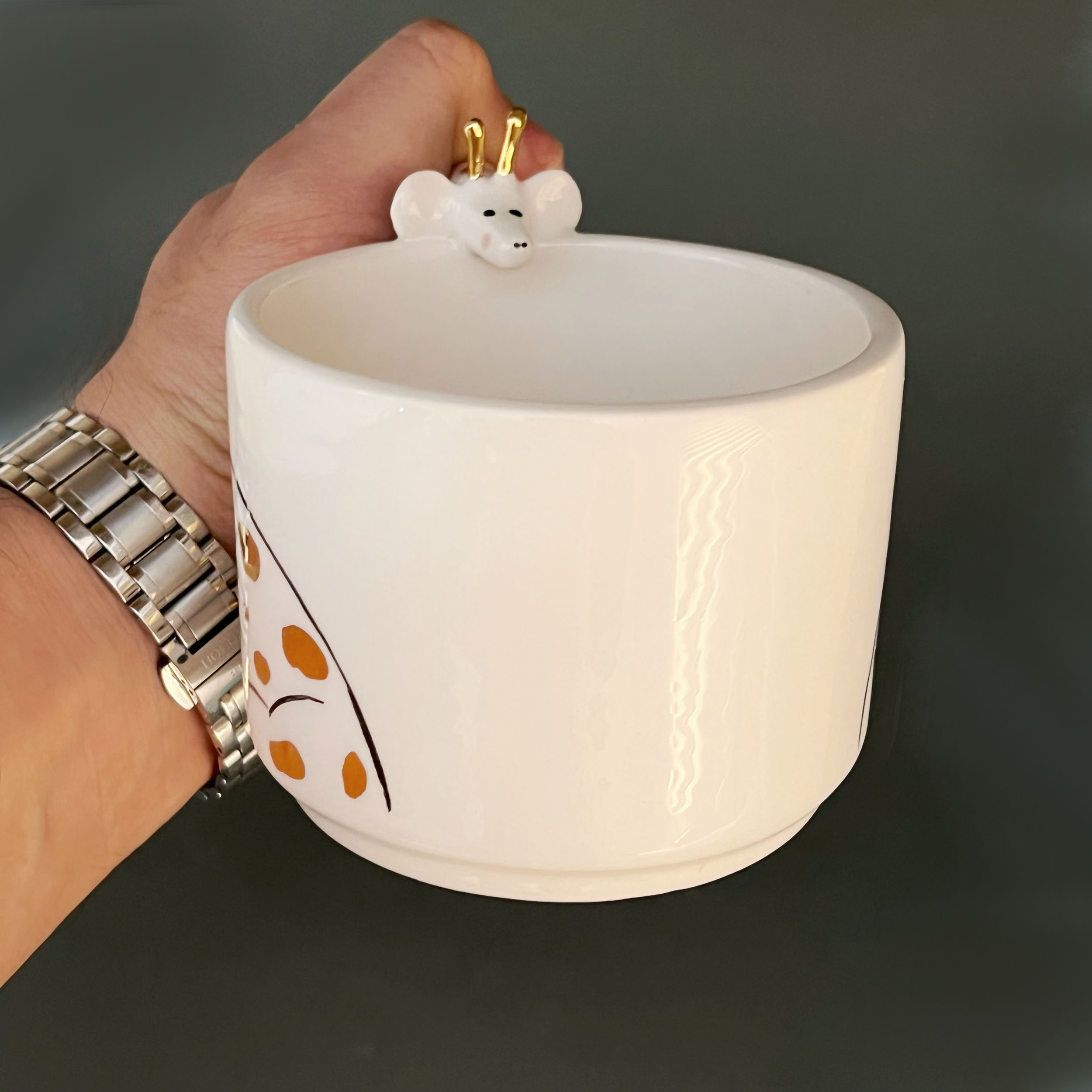 Tasse en céramique artisanale – Design Girafe