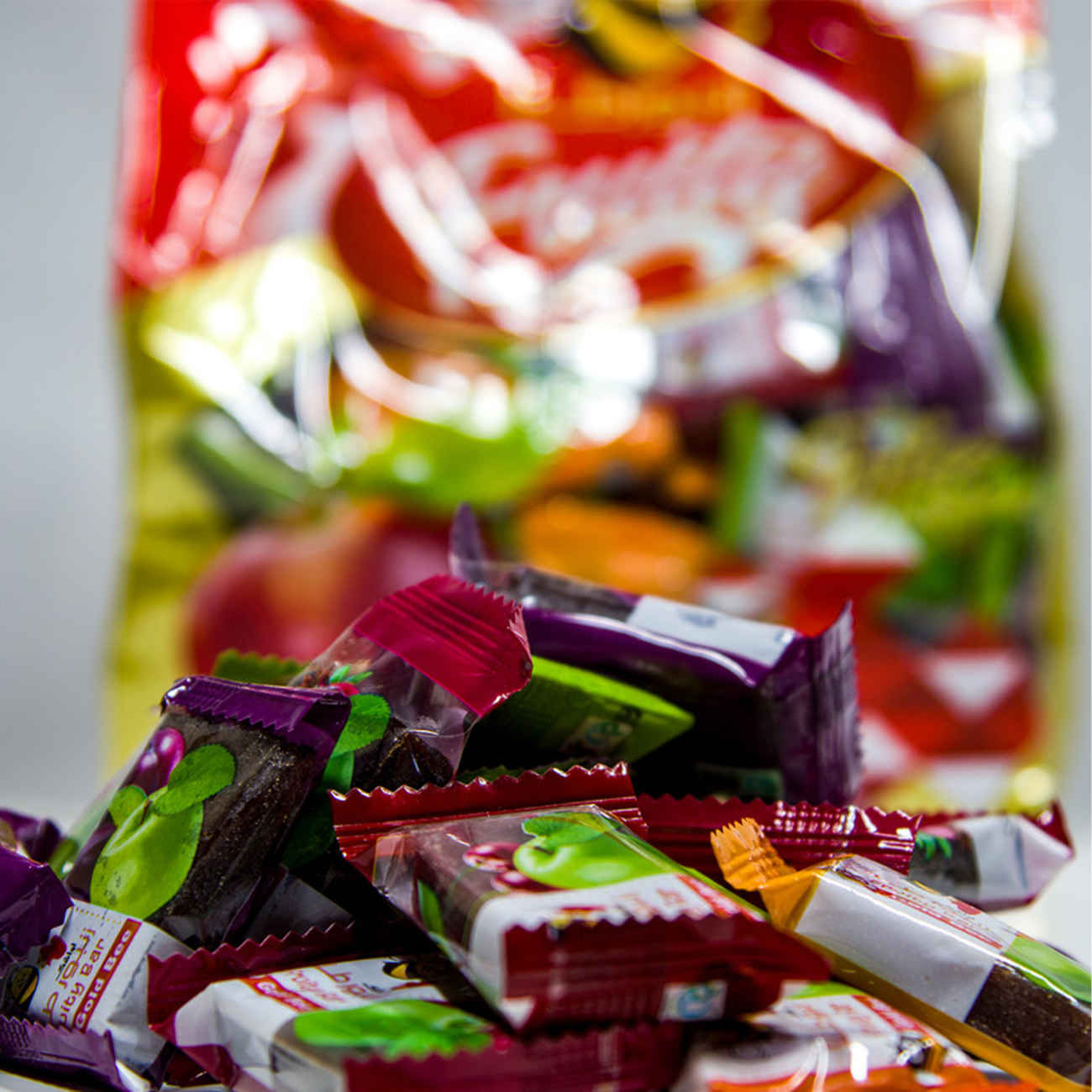 Barres de fruits Lavaschak en bouchées & en couches – GoldenBee, 1000g