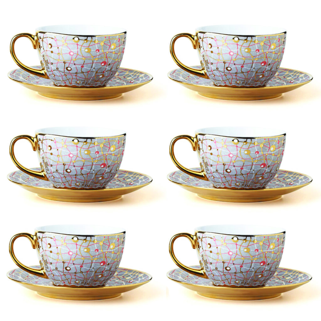 Service à thé artistique en porcelaine classique avec détails dorés – Expérience de dégustation sophistiquée et élégante