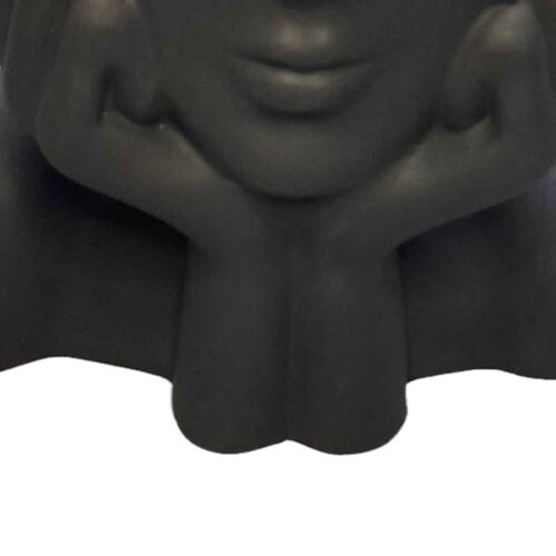 Sculpture en béton décoratif vase avec design de fille