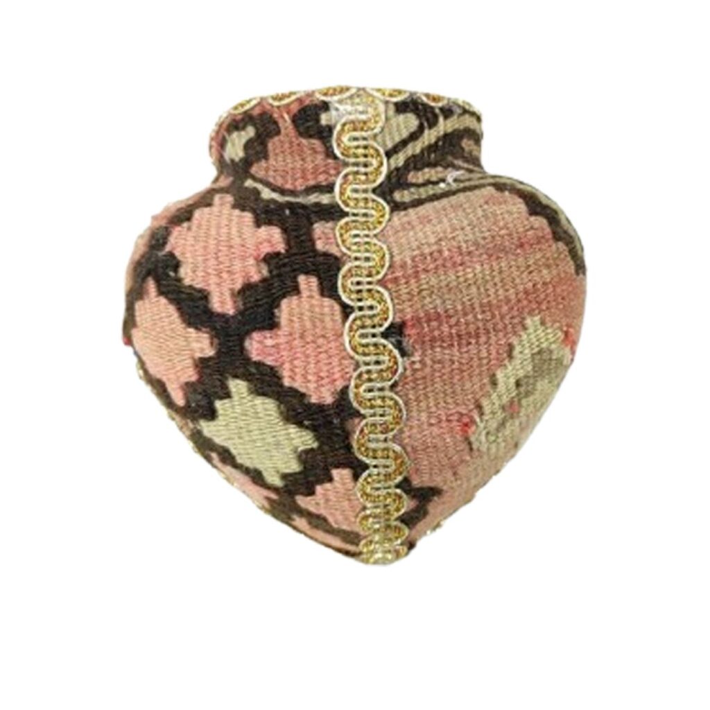 Vase en poterie bulbous fait main avec design de tapis persan de Tabriz