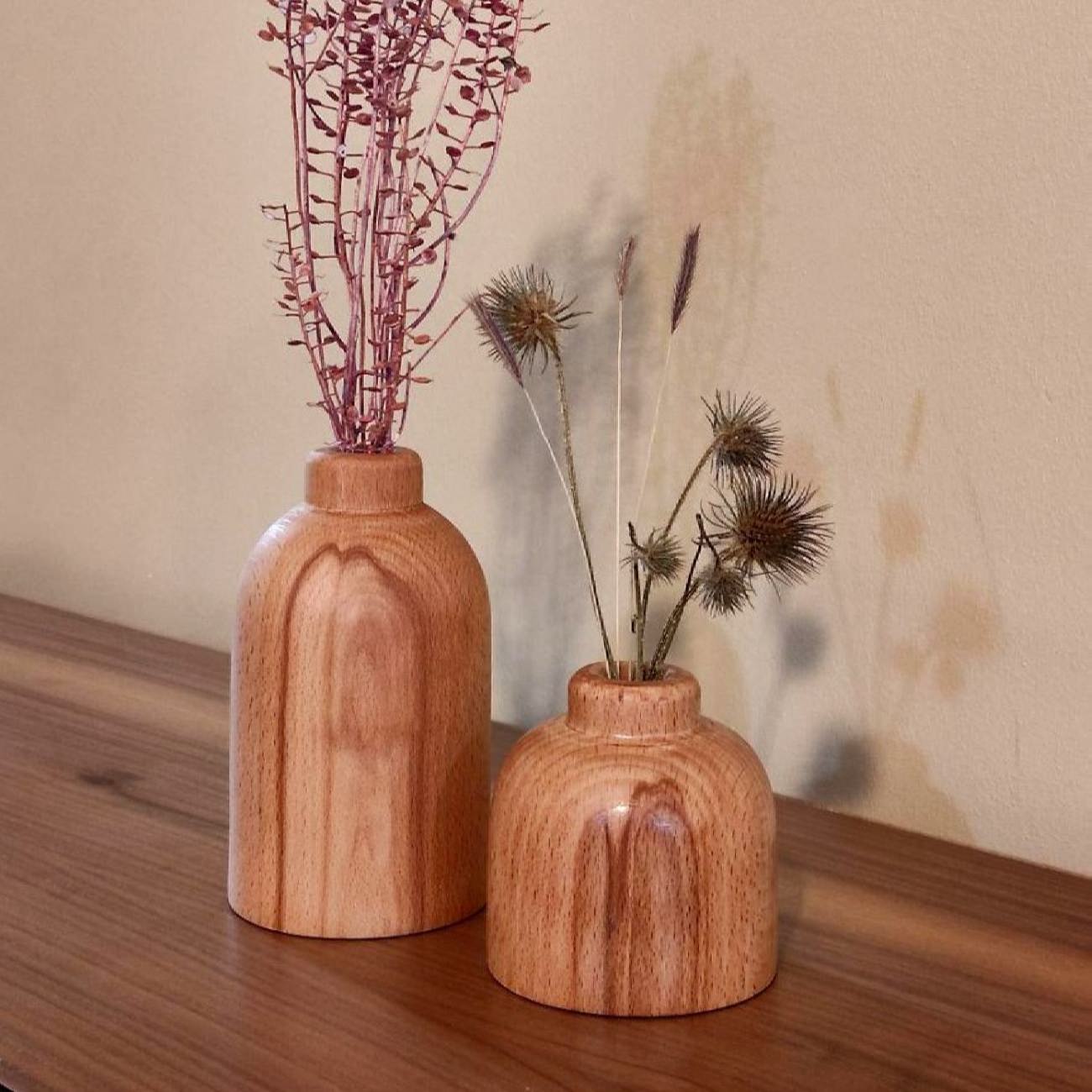 Vases miniatures en bois décoratifs, adaptés à une maison rustique ou moderne – Lot de 2.