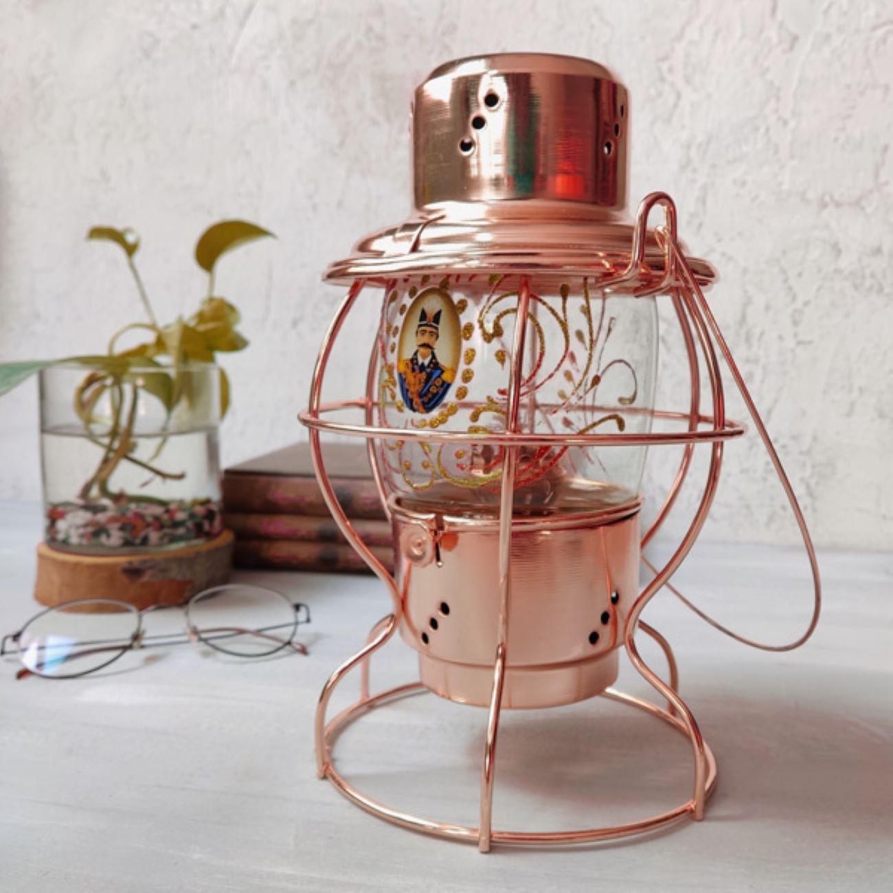 Lampe à huile en cuivre persan – traditionnelle et martelée