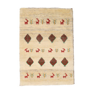 Tapis Gabbeh Persan en laine authentique tissé à la main dans le Khorasan, motifs animaliers et d’arbres