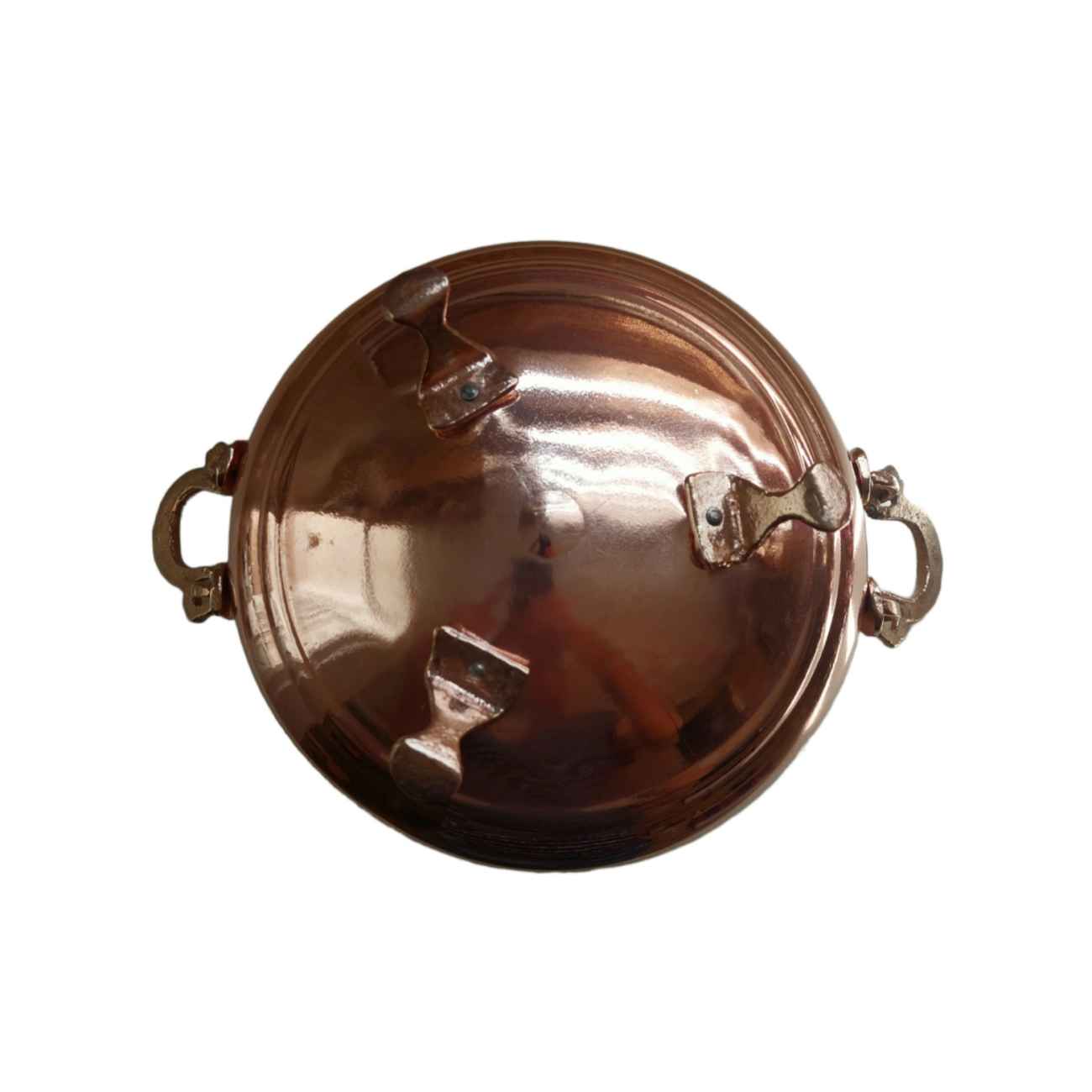 Coupe persane en cuivre martelé et fabriqué à la main, style sur pied