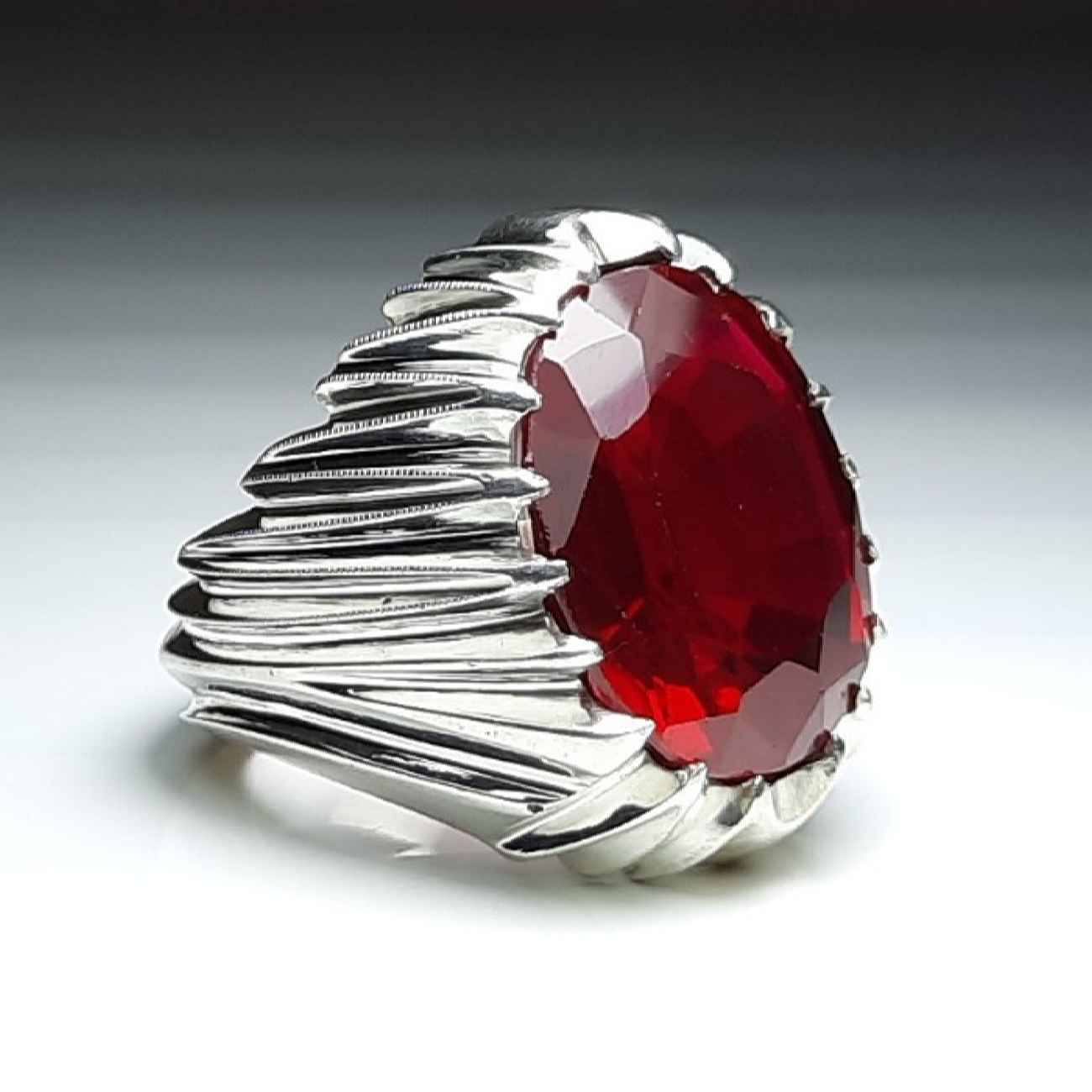 Bague en argent avec rubis persan pour hommes Pierre précieuse rouge