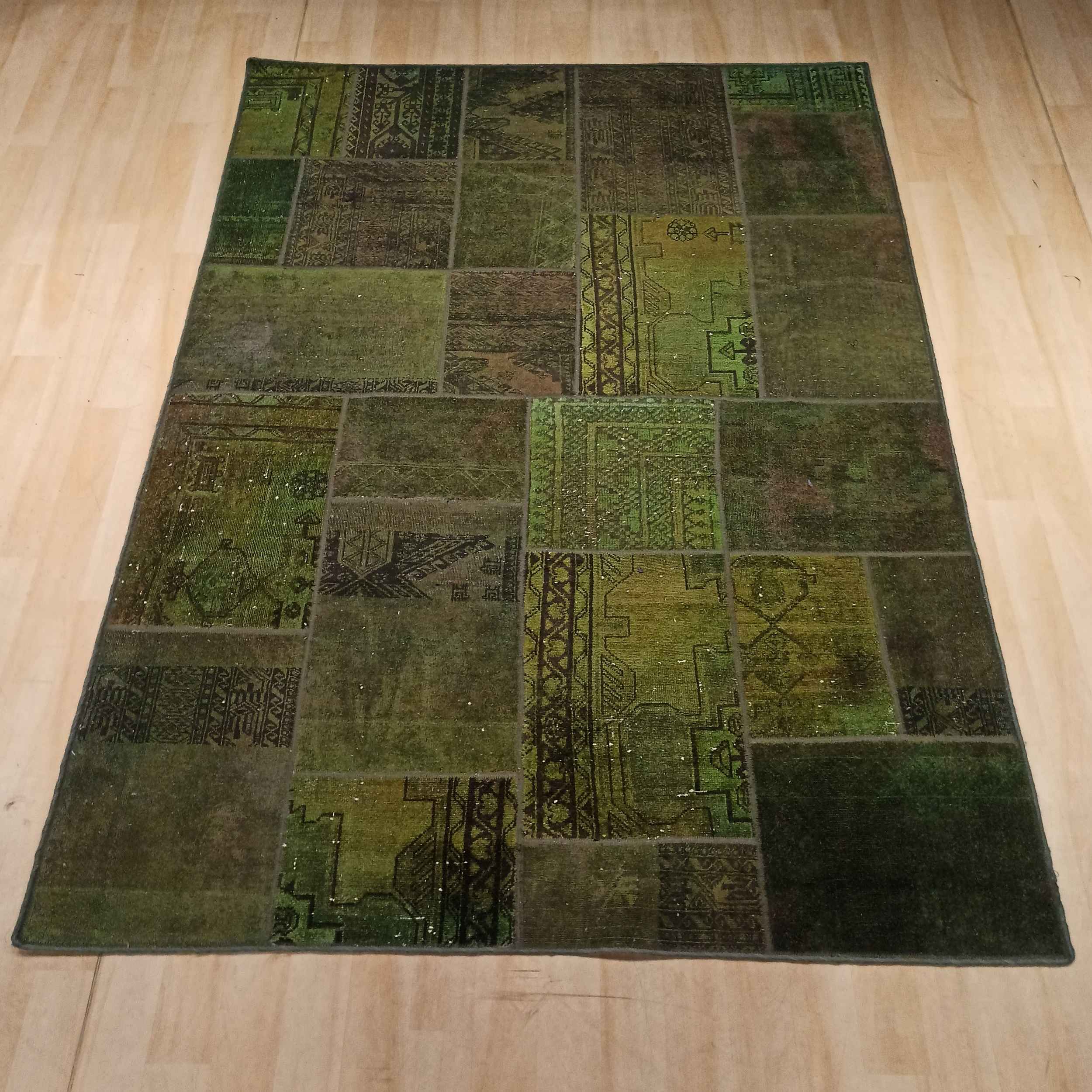 Tapis Persan Vintage Patchwork Noué à la Main Vert Sauge