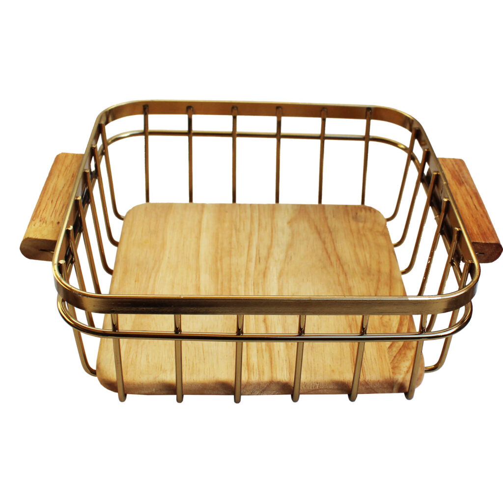 Panier à fruits en fil métallique avec base en bois doré chic et luxe