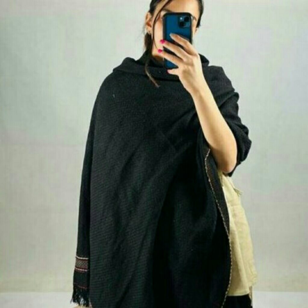 Couverture Afghane en Laine – Artisanale, Chaude & Idéale pour les Nuits Douillettes