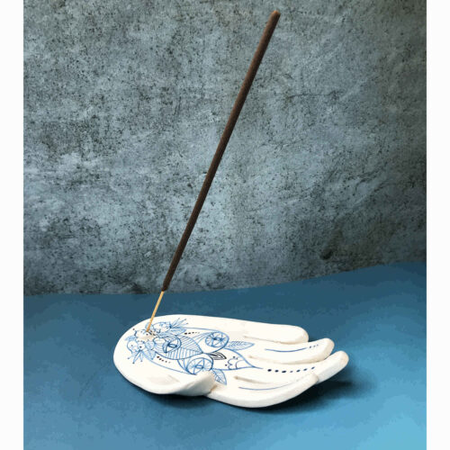 Porte-Encens en Céramique – Décoration Intérieure avec Motif Main