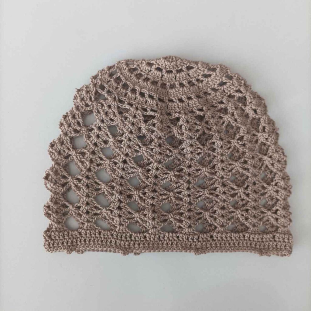 Chapeau Crocheté - Doux et Chaleureux, Idées Cadeaux Parfaites pour l'Hiver avec Design Géométrique