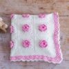 Couverture Bébé au Crochet Fait Main – Confort Parfait avec Motif Décoratif