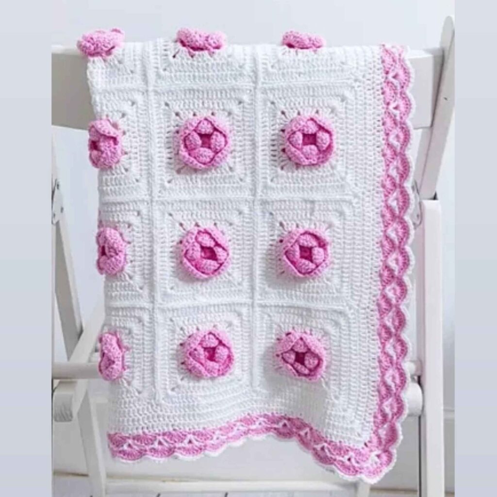 Couverture Bébé au Crochet Fait Main – Confort Parfait avec Motif Décoratif