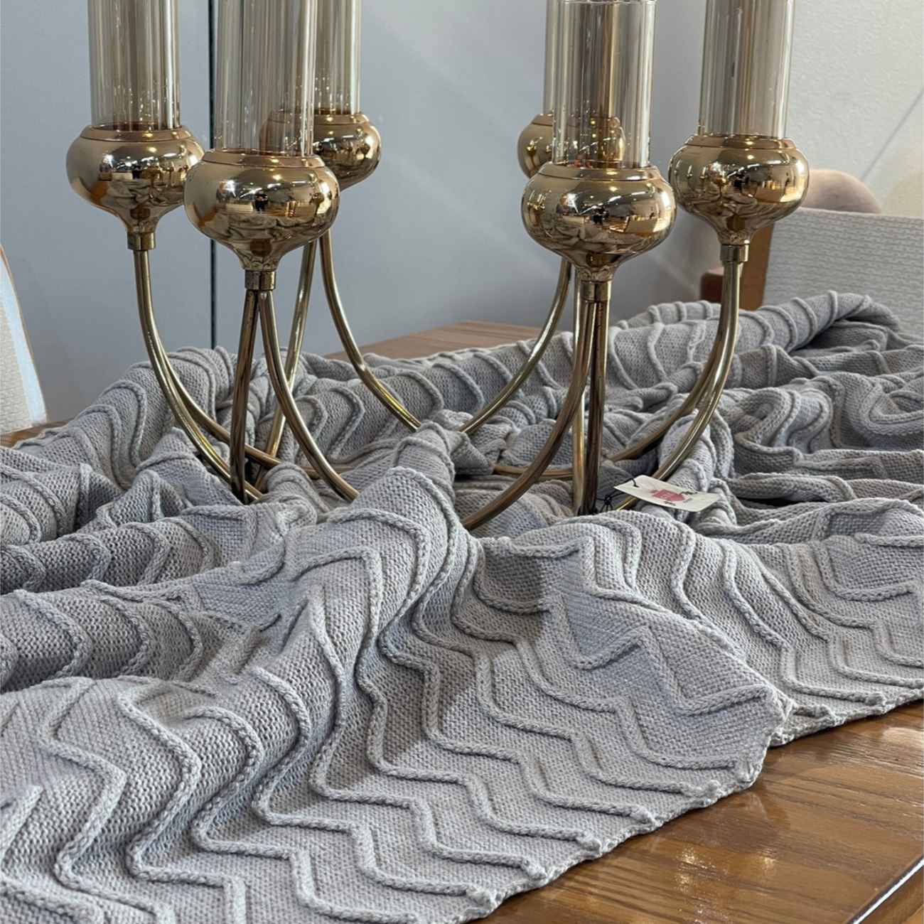 Couverture Tricotée pour Canapé – Élégante & Confortable