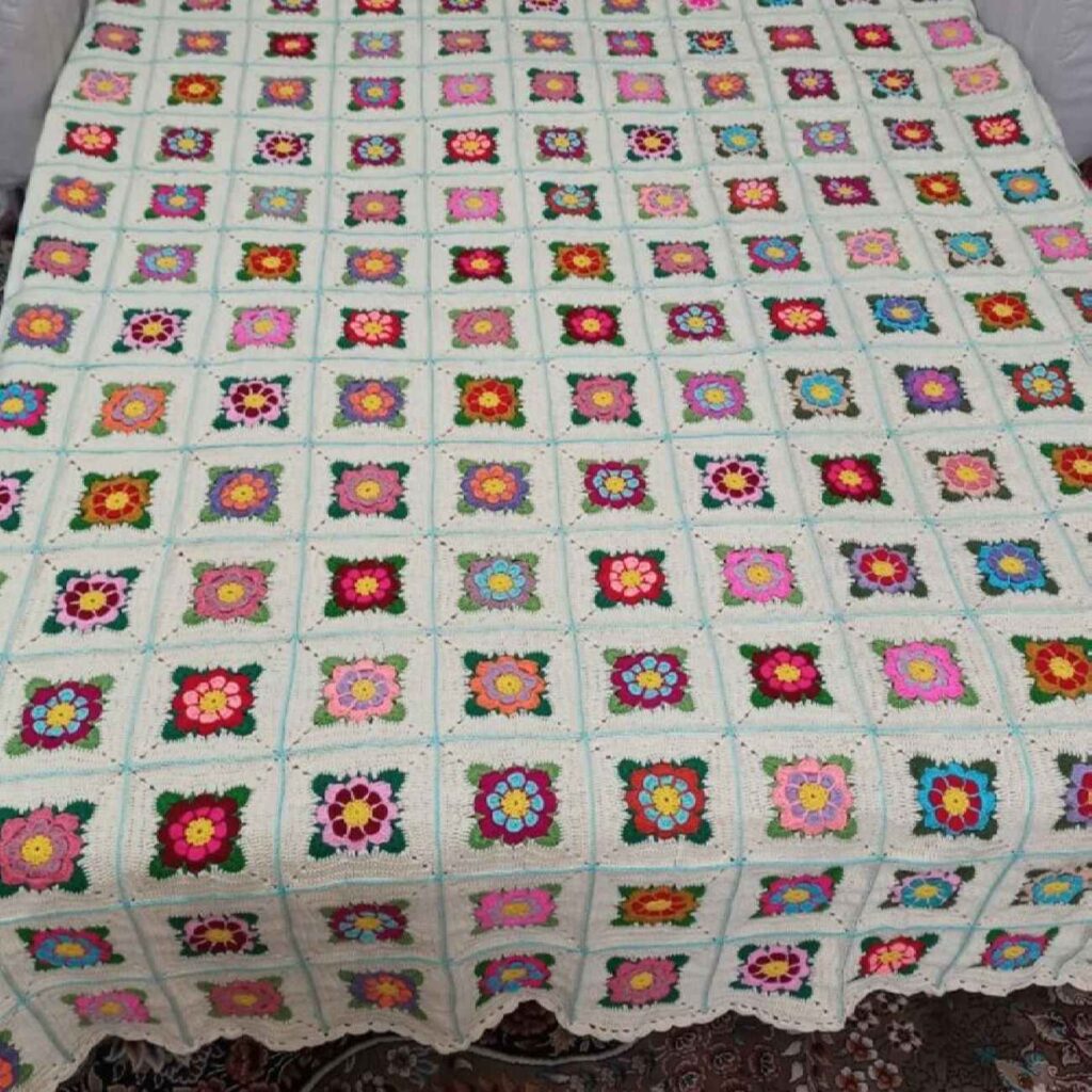 Couvre-lit crocheté fait main – Confortable, élégant et parfait pour la décoration de chambre