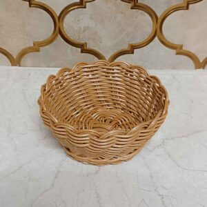 Panier en osier tissé à la main pour une décoration rustique, moderne et minimaliste
