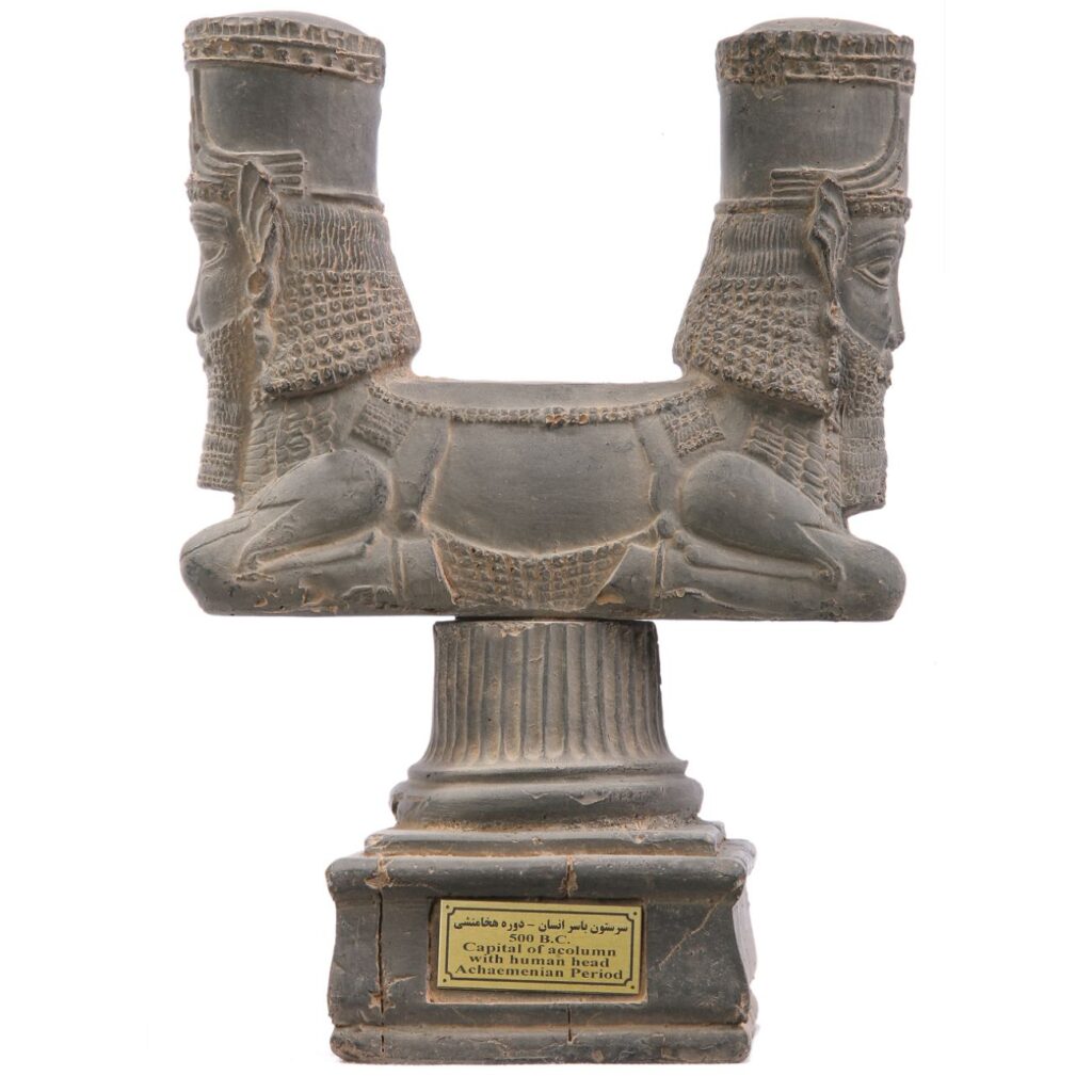 Figurine historique de la tête de colonne humaine achéménide de Persépolis
