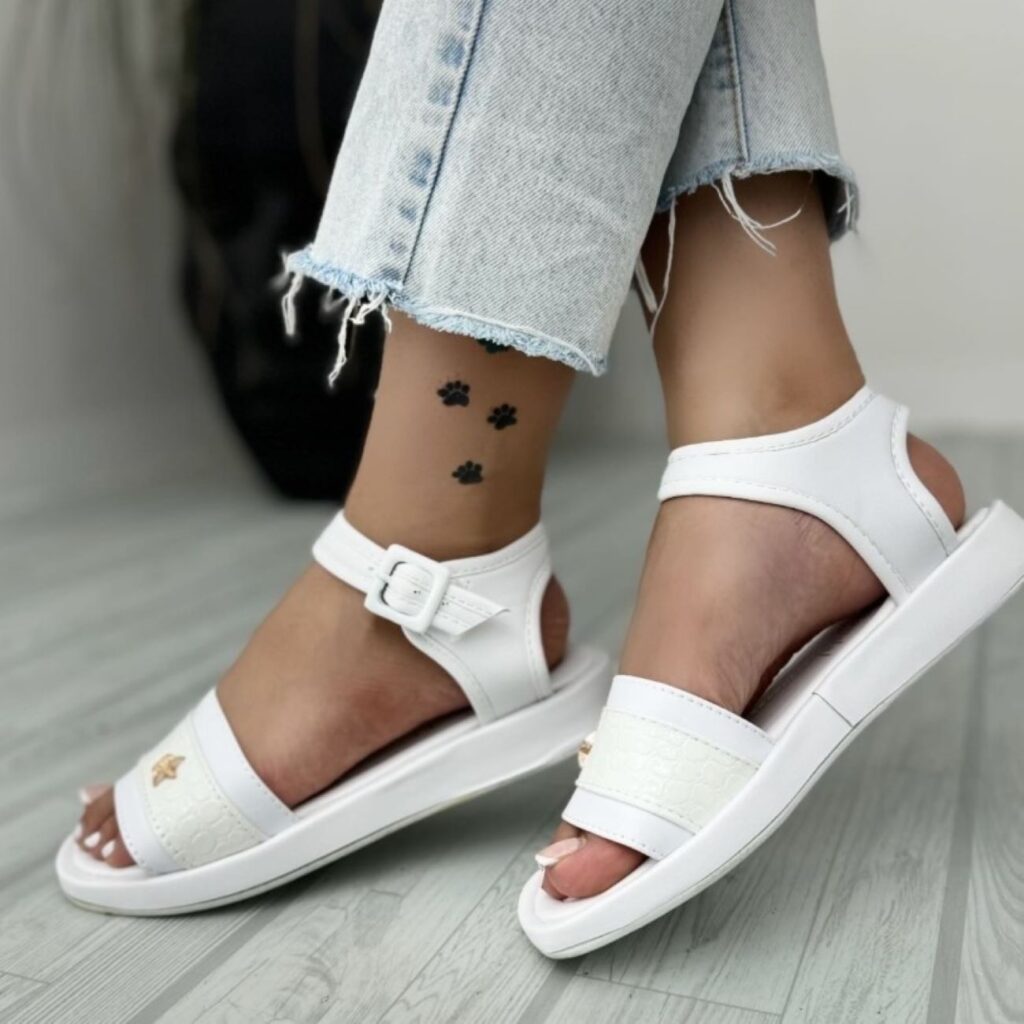 Sandales Ihram : Confort léger pour votre voyage Umrah