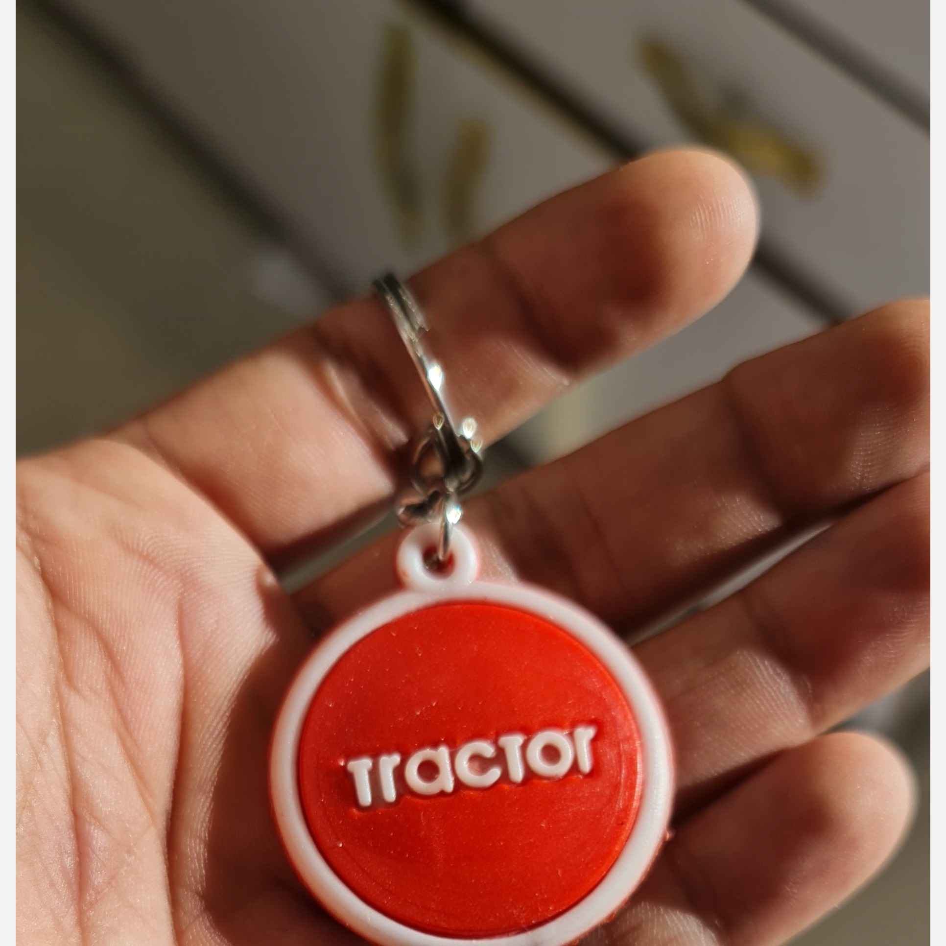 Porte-clés Tractor Sazi Tabriz – Un cadeau unique pour les fans de football