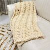 Couverture Tricotée avec Motif Épi de Blé – Chic & Stylée