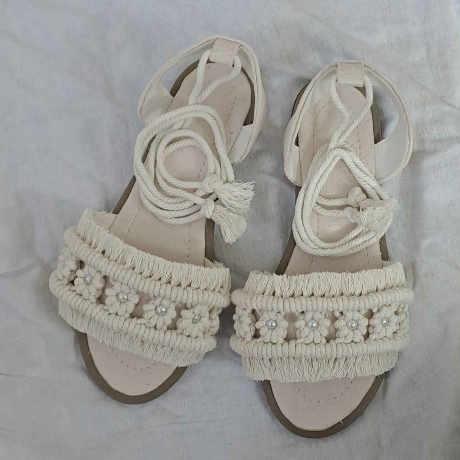 Sandales Macramé avec Design de Fleurs - Chaussures Artisanales pour l'Été