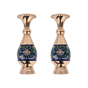 Vase décoratif en cuivre persan avec design floral adapté à la décoration intérieure Set de 2