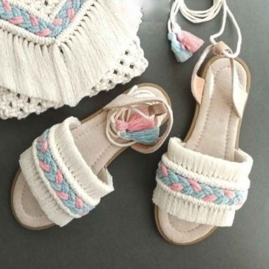 Sandales Uniques en Macramé pour Femmes - Parfaites pour les Aventures en Plein Air