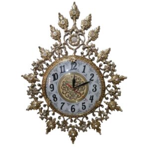 Horloge murale en laiton avec charme et design sophistiqué – Élégance intemporelle
