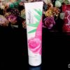Crème hydratante intense à la rose de Damas – Contient de la vitamine C
