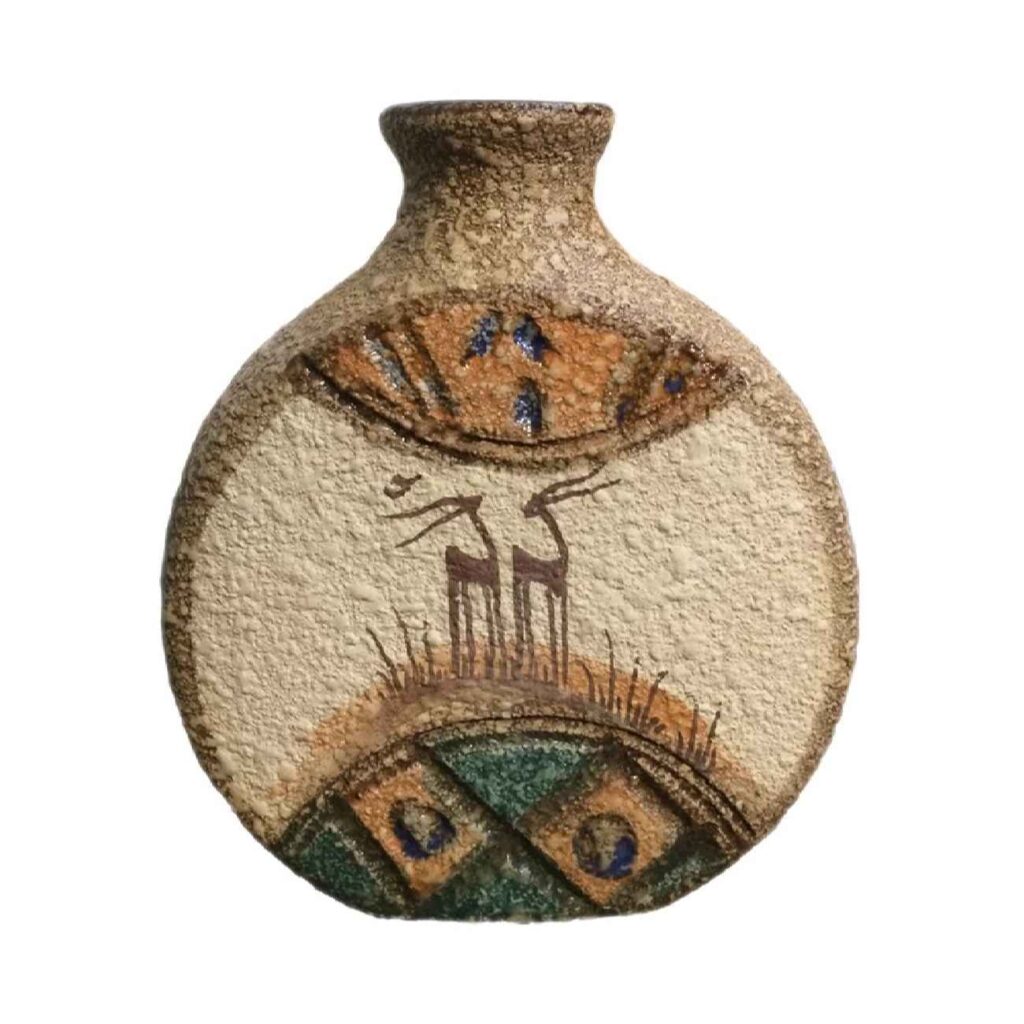 Vase en céramique persane décoratif à tige unique, design gazelle, couleur marron.