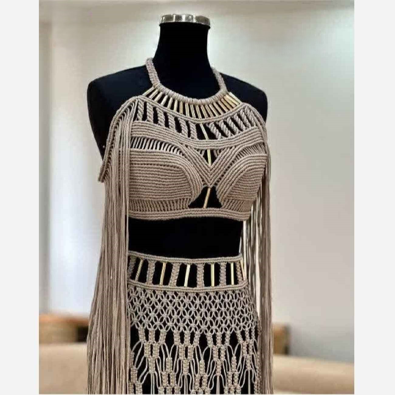 Robe macramé artisanale – Style bohème avec nouages complexes