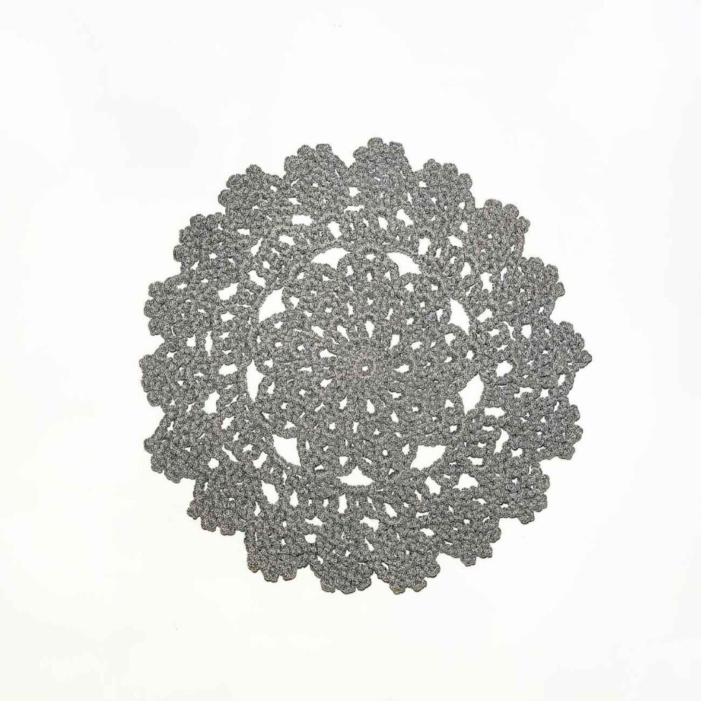 Nappe en crochet fait main – Mélange parfait de tradition et de style moderne