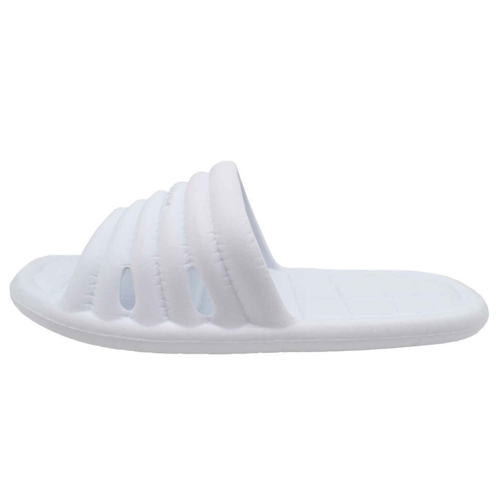 Chaussons Nikta Cloud - Confort céleste et élégance moderne