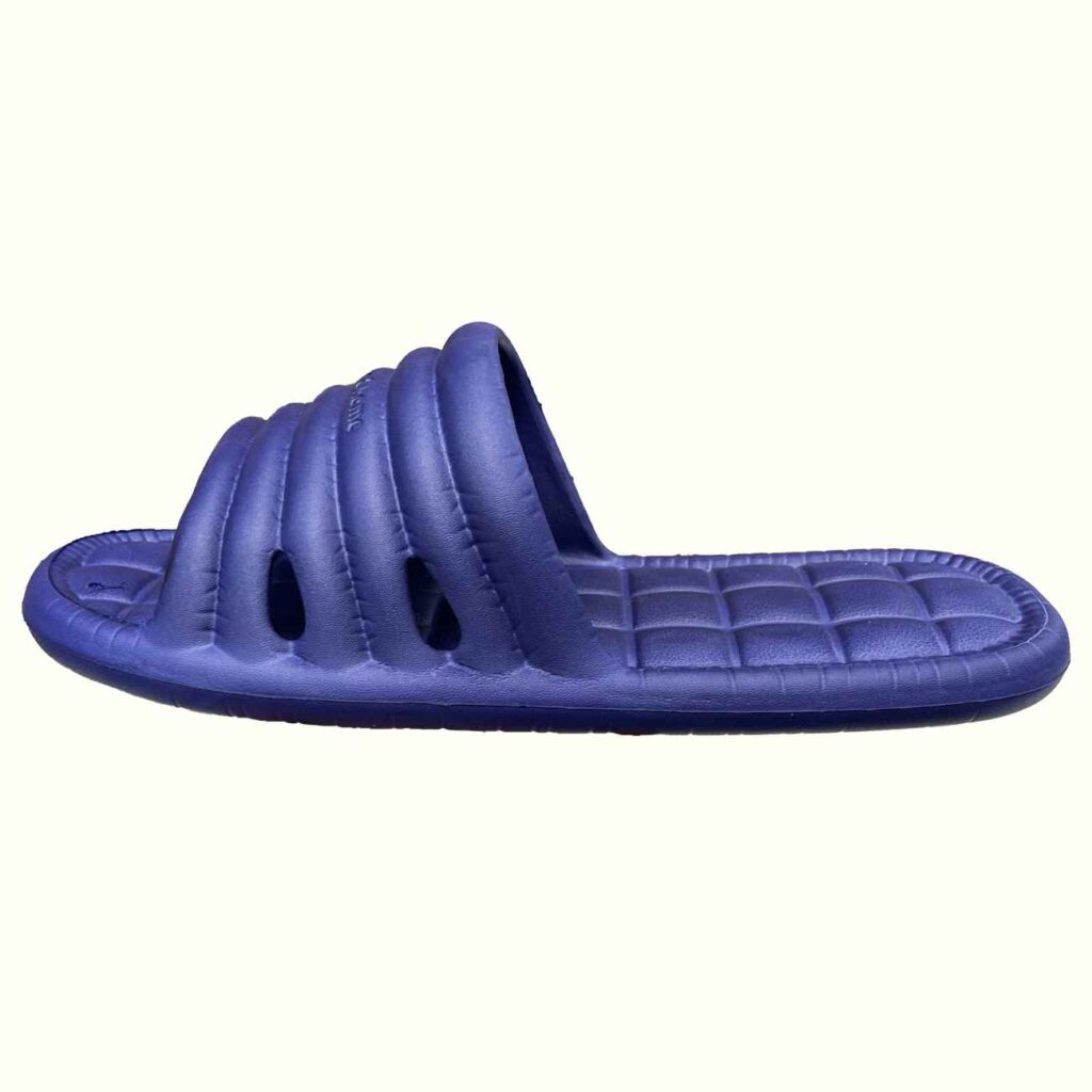 Chaussons Nikta Cloud - Entrez dans un monde de confort luxueux et de style sans effort