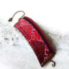 Bracelet brodé Persan - Artisanat en Rouge avec Design Géométrique