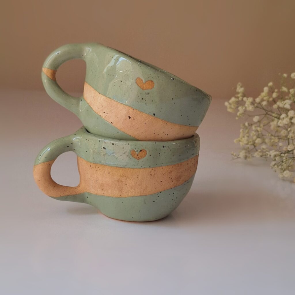 Tasse à Thé et Soucoupe en Poterie Artisanale Persane Adaptée au Thé et au Café en Vert