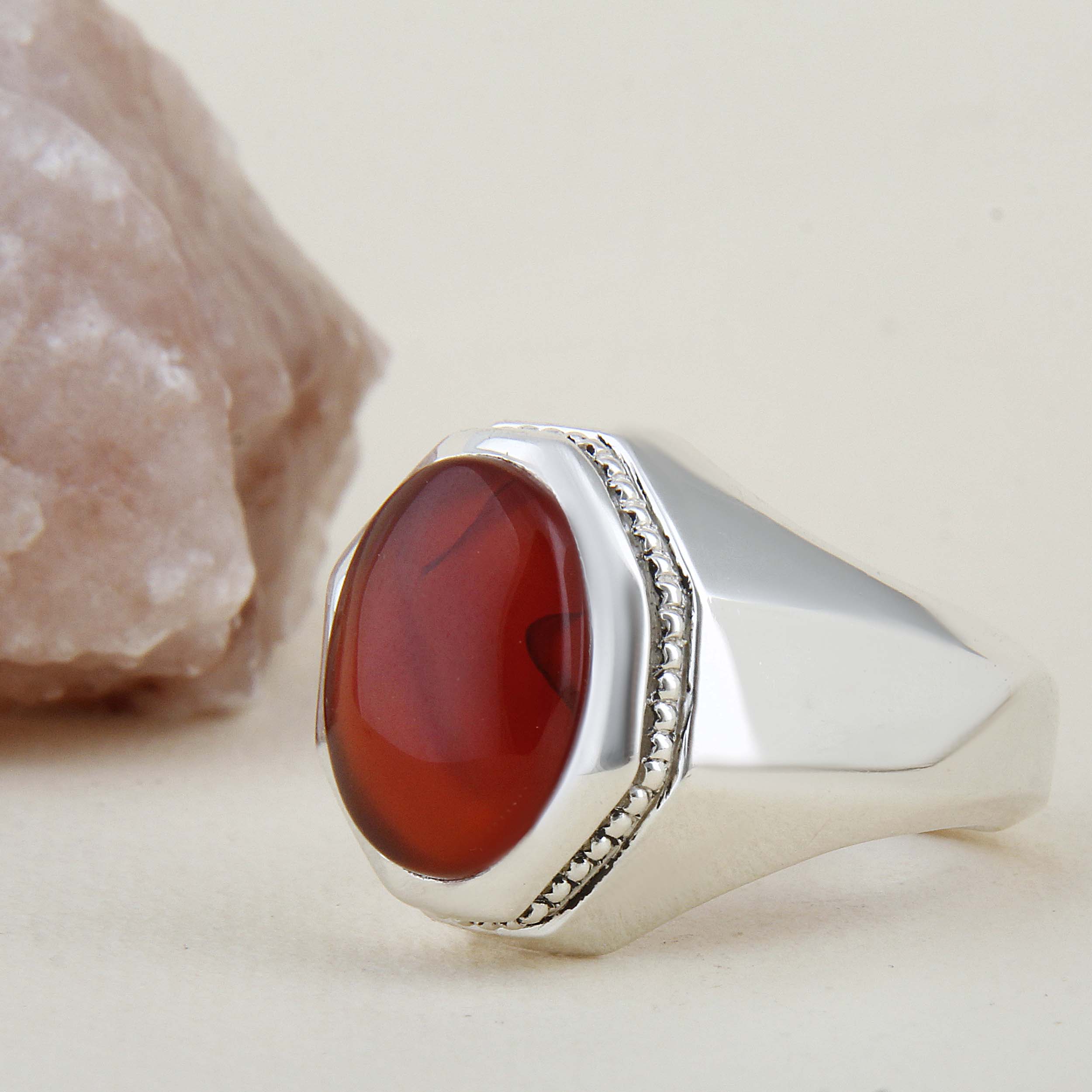 Bague en argent fait main pour homme avec Agate rouge du Yémen