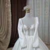 Robe de Mariée et de Mariage Perse à Manches Longues – Style Arabe avec Modèle Cristal