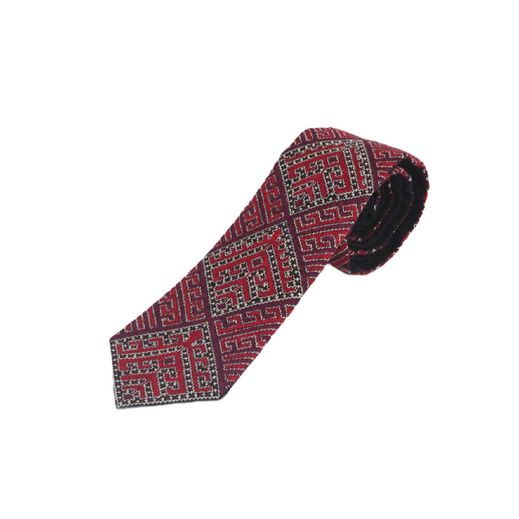 Cravate pour homme persane - Broderie traditionnelle délicate en rouge
