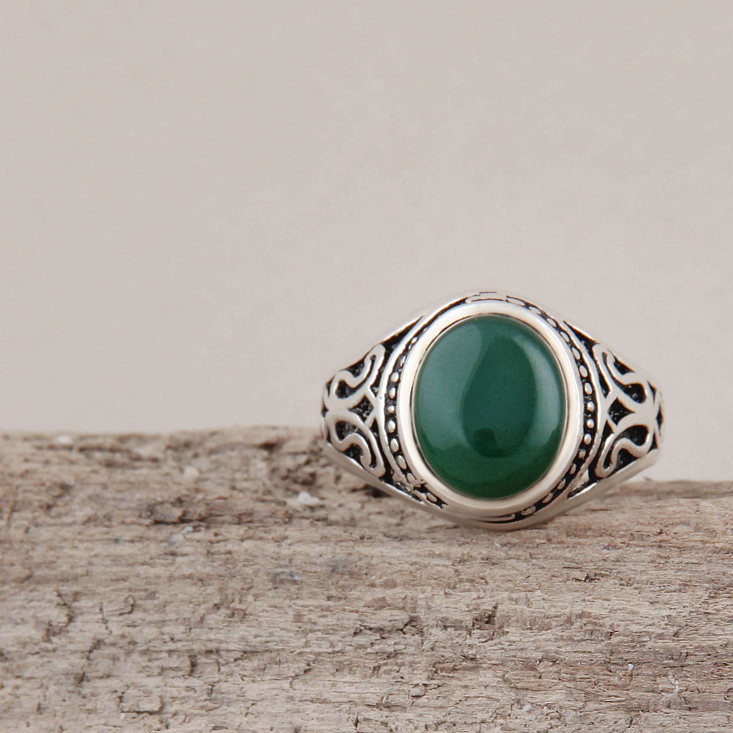 Bague en argent pour homme avec bande cylindrique et Agate verte