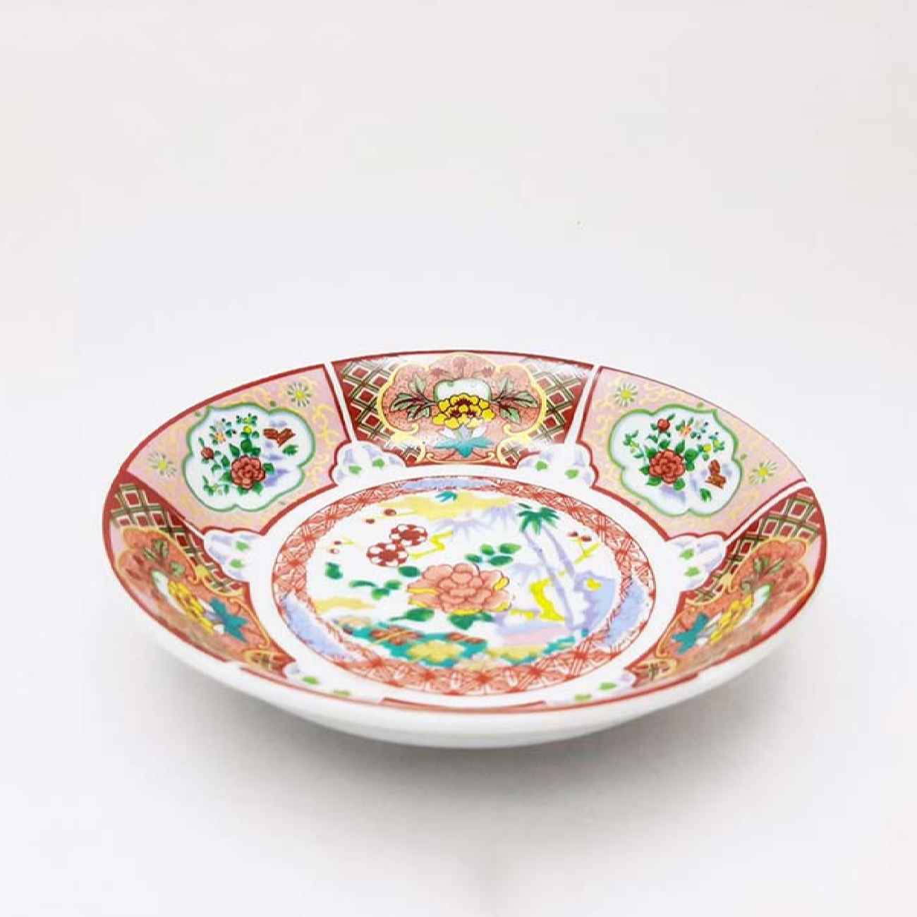 Assiette à thé persane – Porcelaine avec de Superbes Détails Culturels et Motif Floral (Lot de 6)