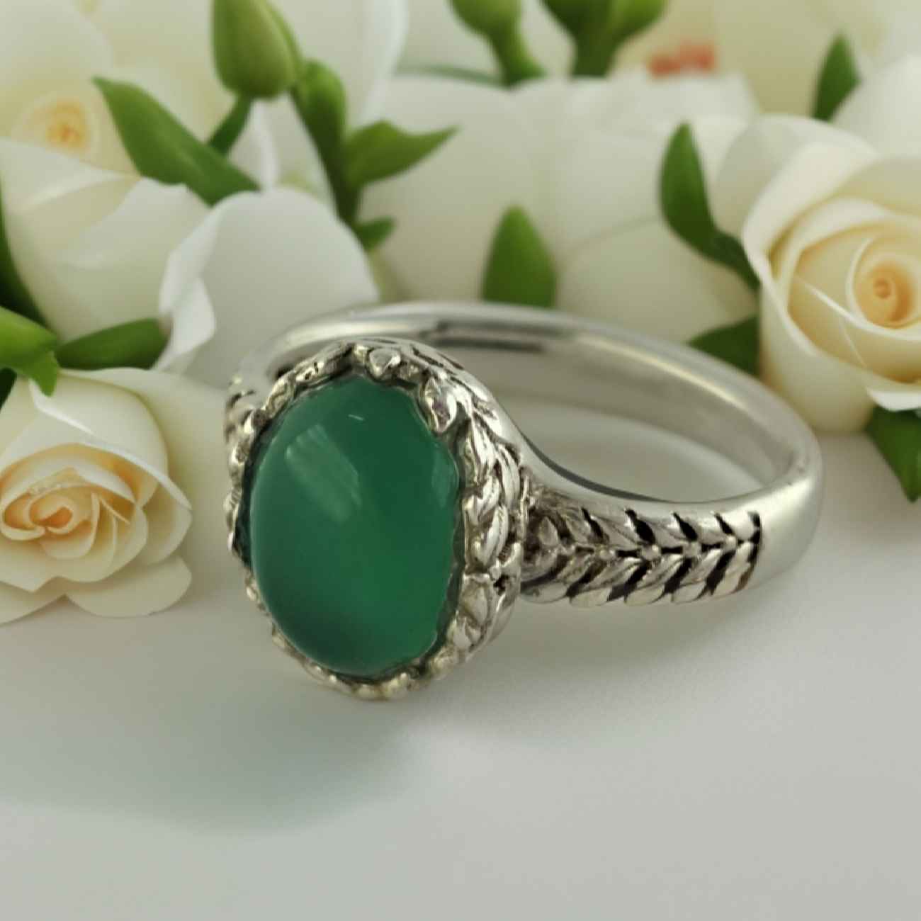 Bague en argent pour femme Agate avec design de grappes de blé et pierre verte