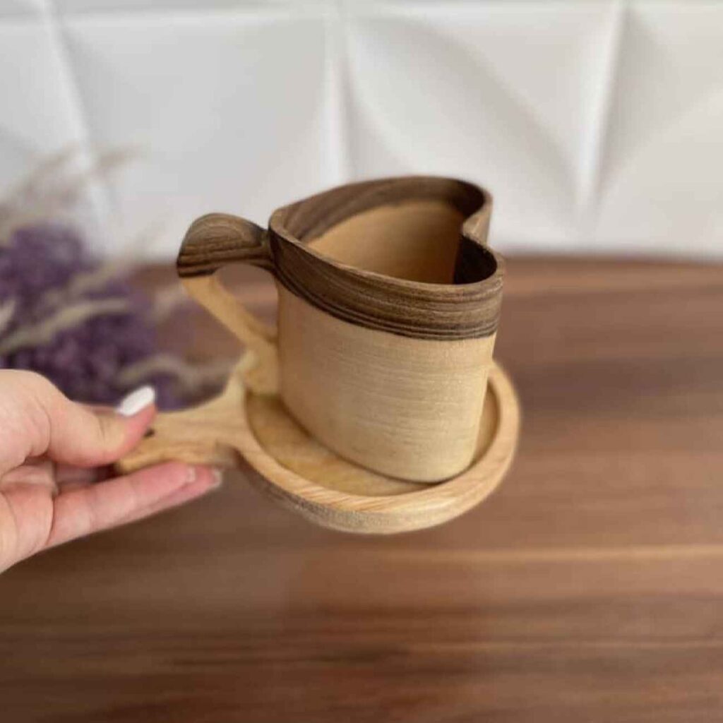 Tasse de Camping Rustique en Bois - Artisanale, Adaptée aux Boissons Chaudes et Froides
